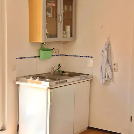 Freundliches - Bitte Angaben Zum Gastgeber Lesen Wehrheim