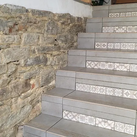 Apartment Freundliches - Bitte Angaben Zum Gastgeber Lesen *